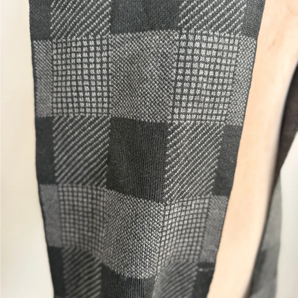 Van Heusen Black and Gray Checkered Scarf